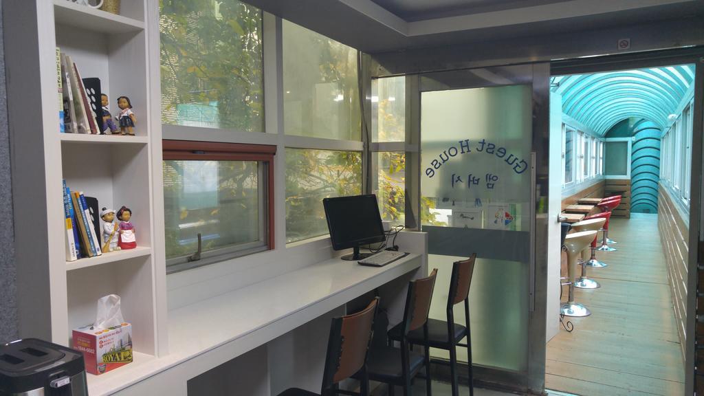 Embassy Guesthouse Itaewon Seoul Exterior foto