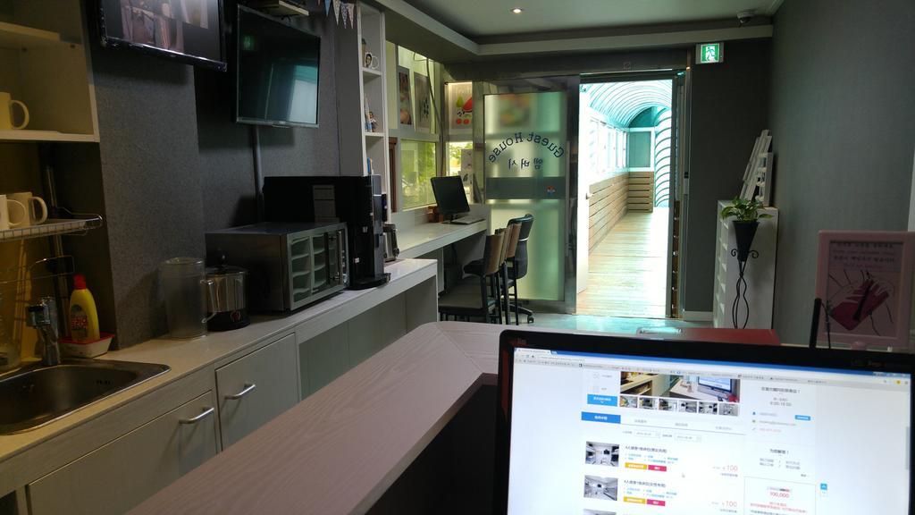 Embassy Guesthouse Itaewon Seoul Exterior foto